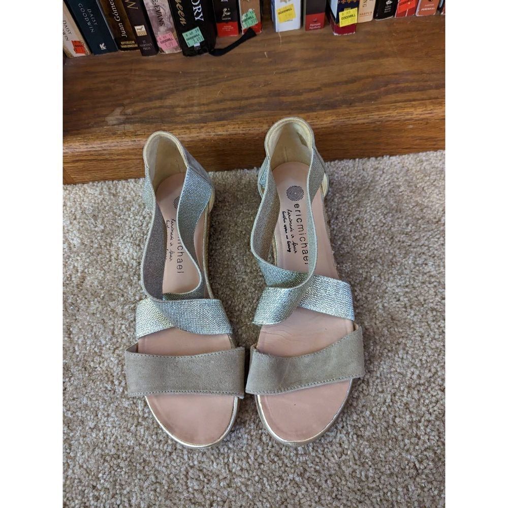 ERIC Michael mia silver and tan leather flat sandal sz 39 euc